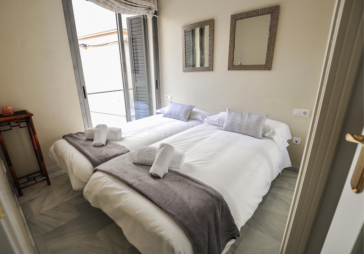 Acogedor Apartamento Junto A Calle Larios By Renthas Apartment มาลากา ภายนอก รูปภาพ