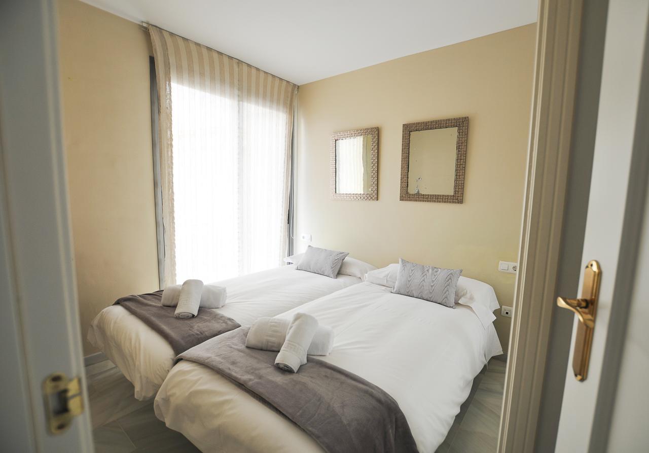 Acogedor Apartamento Junto A Calle Larios By Renthas Apartment มาลากา ภายนอก รูปภาพ