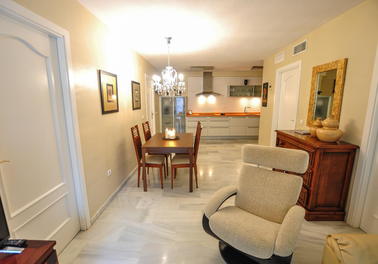 Acogedor Apartamento Junto A Calle Larios By Renthas Apartment มาลากา ภายนอก รูปภาพ